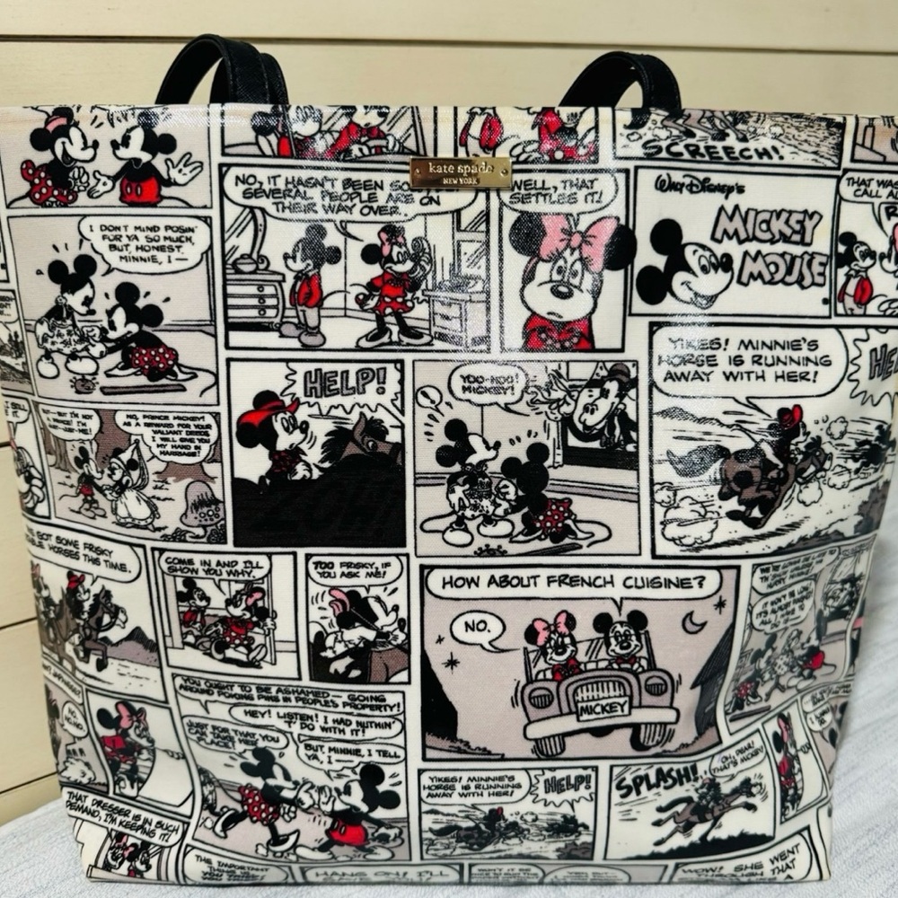Kate Spade New York X Minnie Mouse Comic Tote
Disney x Kate Spade Minnie Mouse